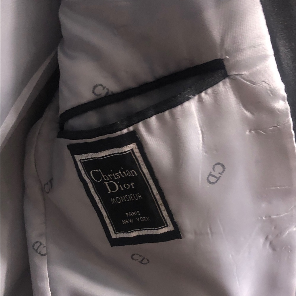 Dior Classic Black Tuxedo Blazer - Picture 14 of 16